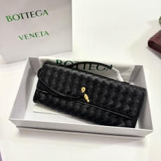 Bottega Veneta Clutch Bags